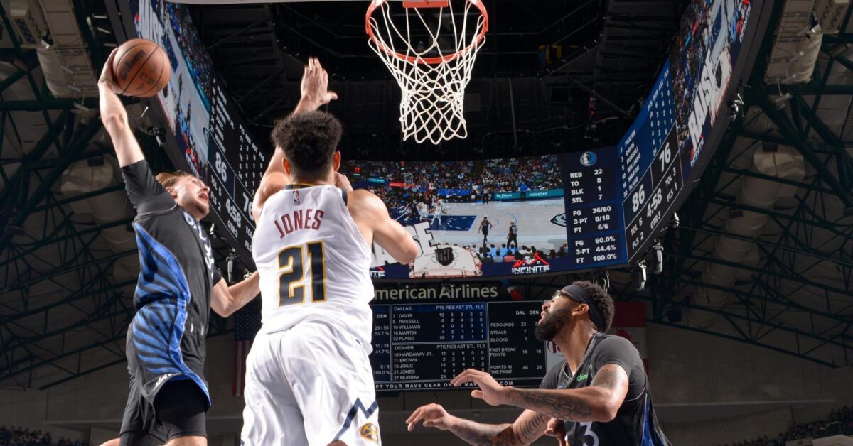 Flagg’s 33, Davis’s 31 lift Mavs past Nuggets 131-130