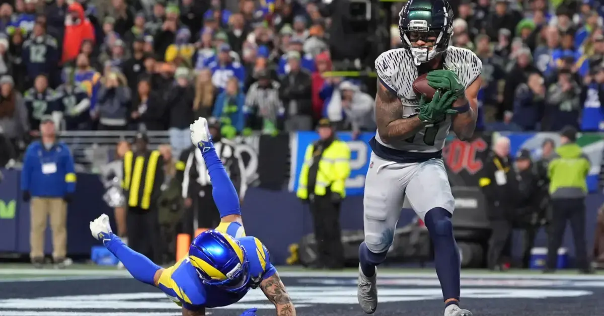 Seahawks shock Rams in OT, seize NFC West lead