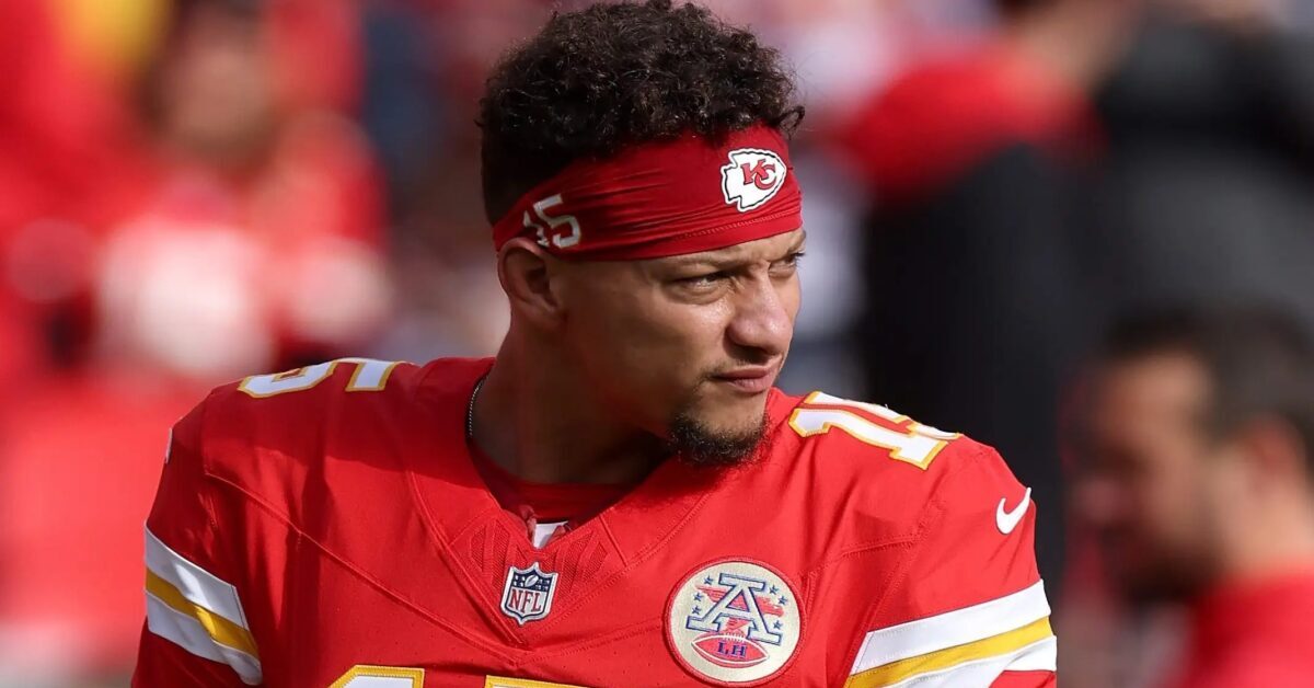 NFL Power Shift: Mahomes, Jackson and Burrow Face Shock Playoff Threat as Bills Lurk