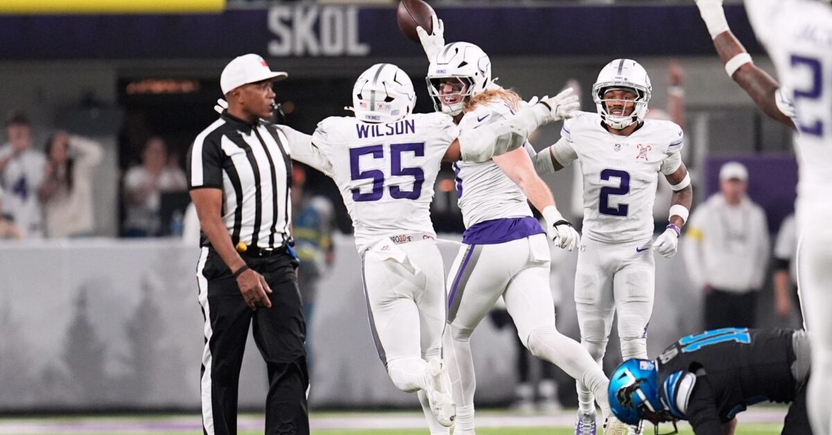 Vikings smother Lions as Goff’s turnovers end hopes