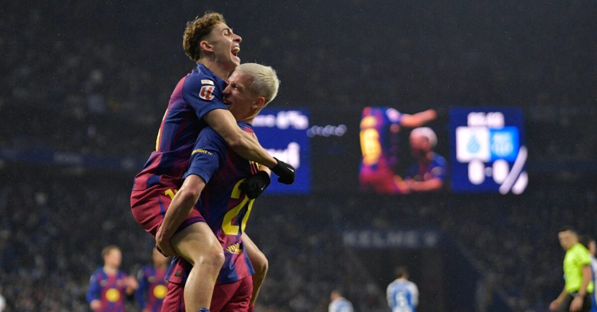 Barcelona sink Espanyol late as Olmo, Lewandowski seal 2-0