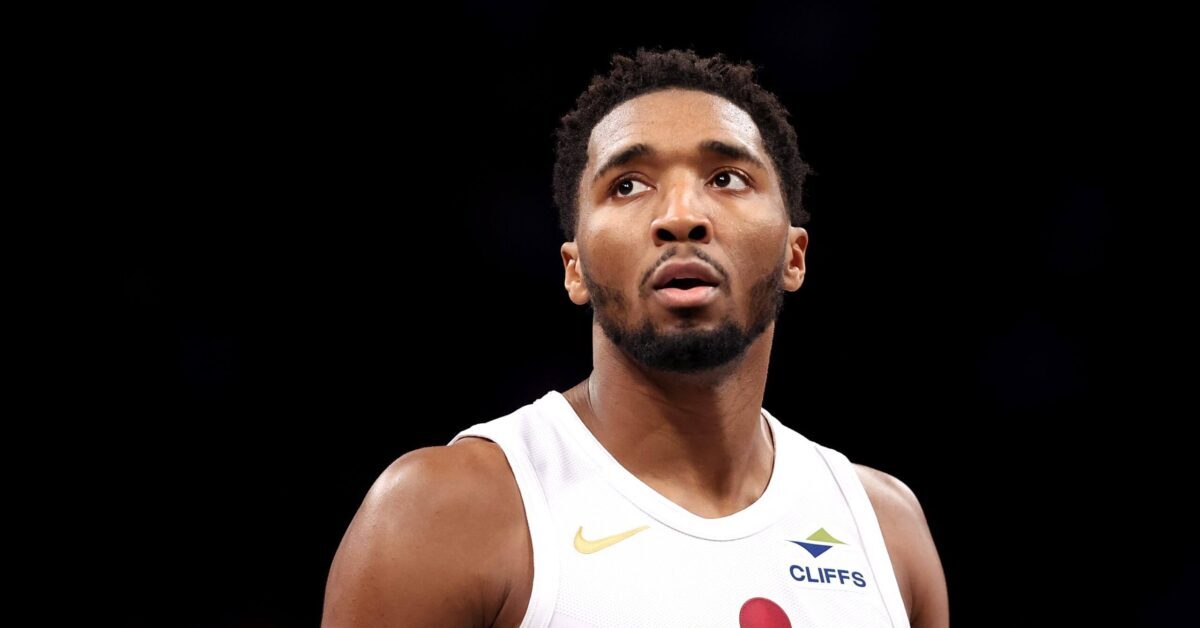 Donovan Mitchell Returns for Cavaliers at Timberwolves