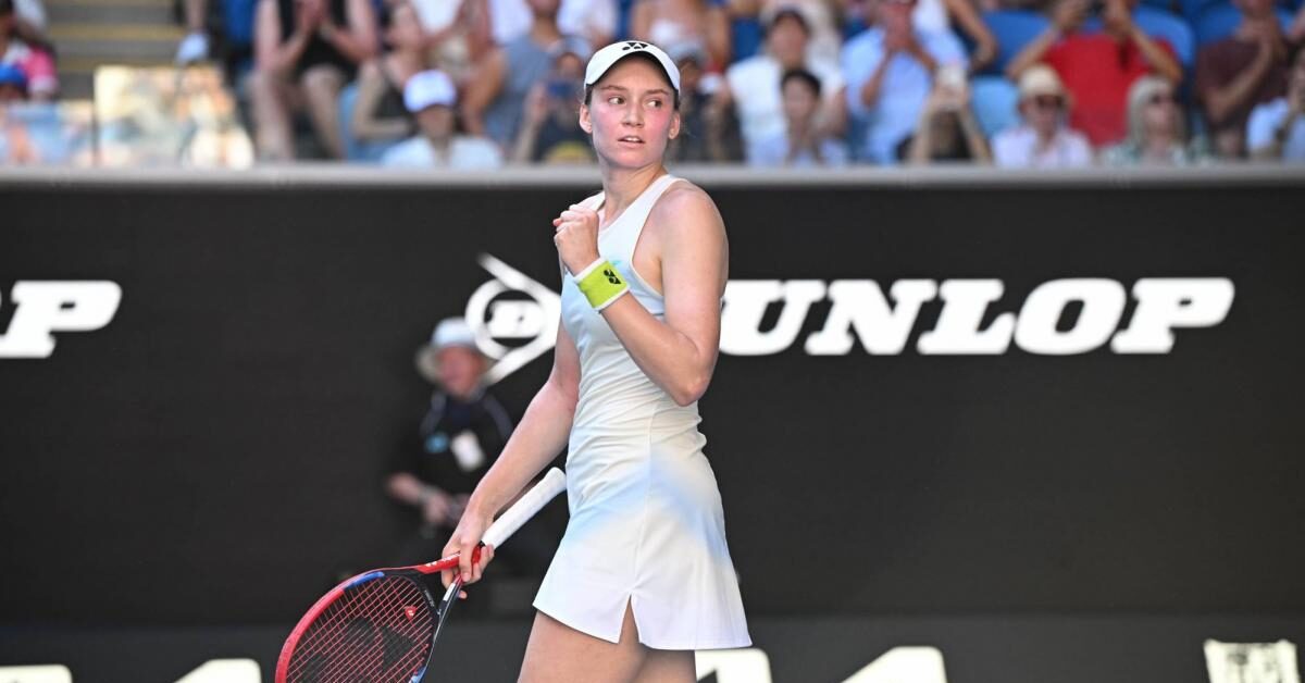 Rybakina routs Mertens 6-1, 6-3 to reach Aussie Open QF
