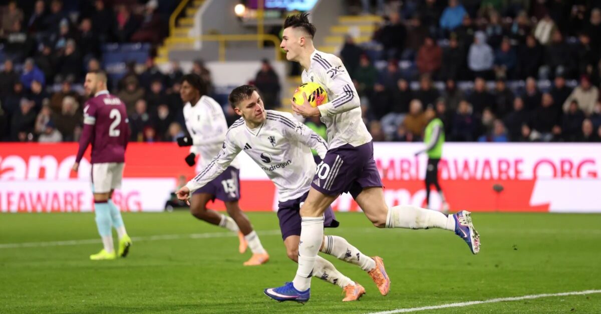 Burnley 2-2 Man United: Sesko brace, Fletcher denied