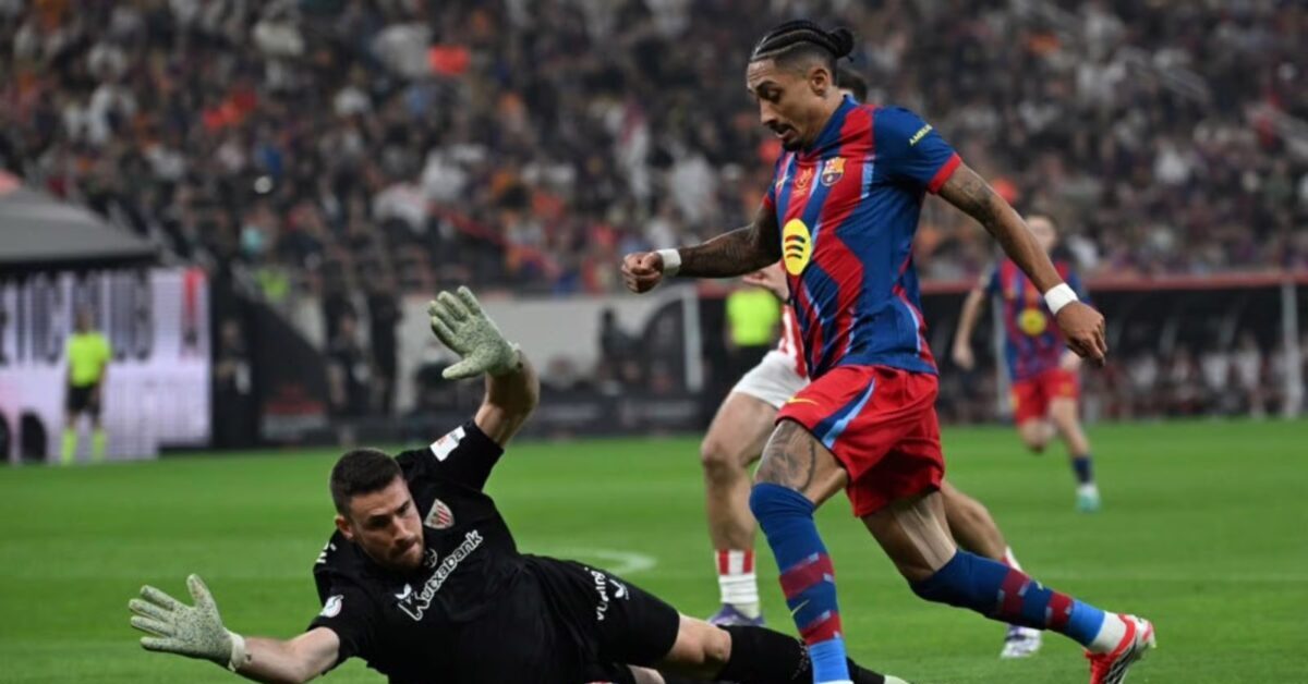 Raphinha brace as Barcelona crush Athletic 5-0